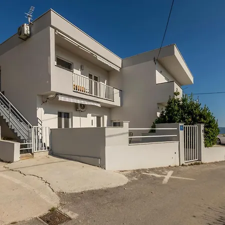 House With Private Pool Magdalena
