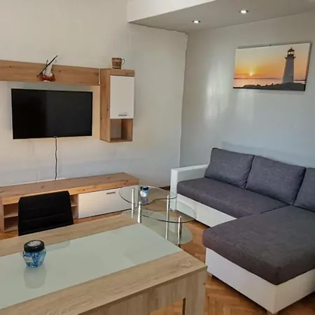 Apartament House With Private Pool Magdalena